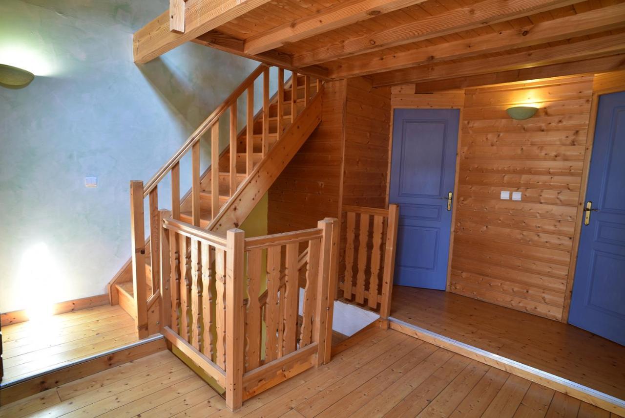 Gite Le Douglas, Vignoble Et Reculees Du Jura - Avec Sauna Lavigny Luaran gambar