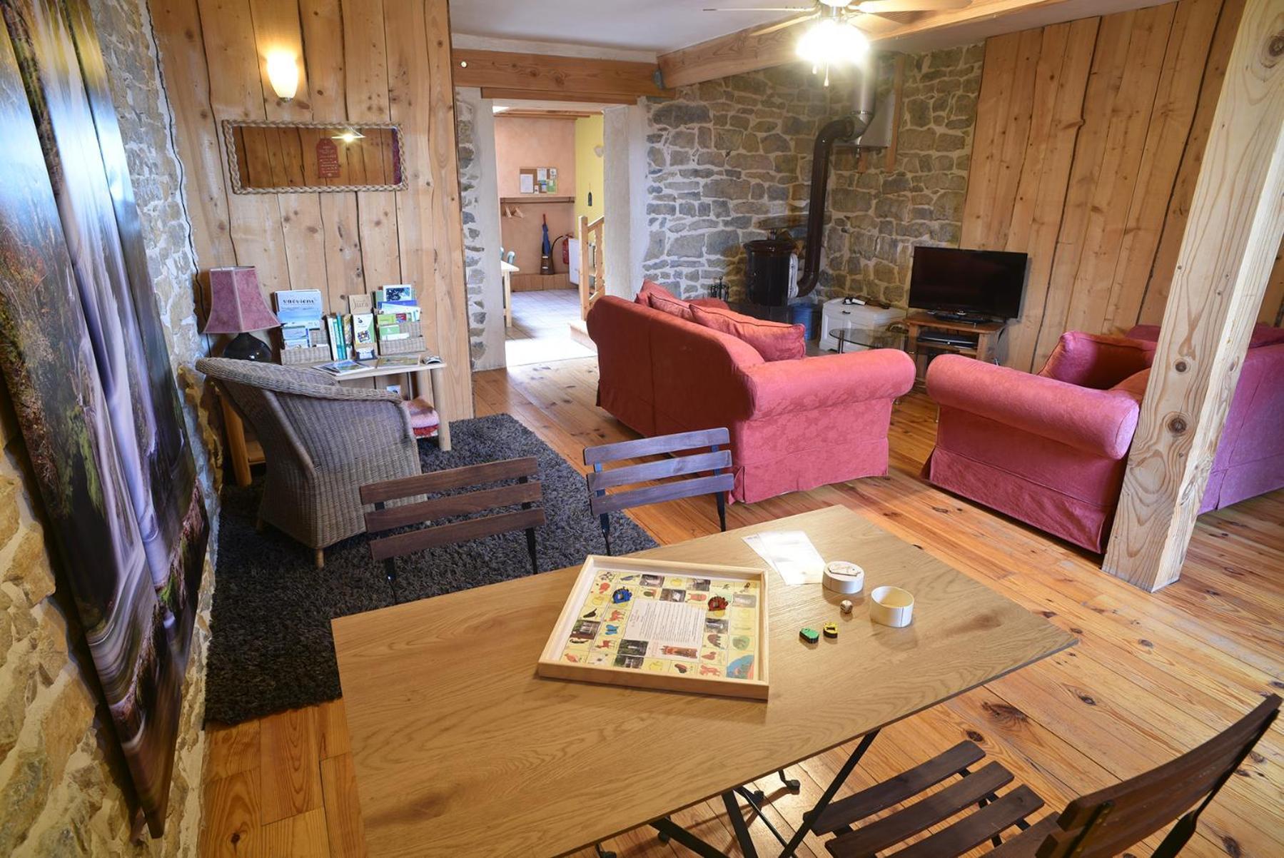 Gite Le Douglas, Vignoble Et Reculees Du Jura - Avec Sauna Lavigny Luaran gambar