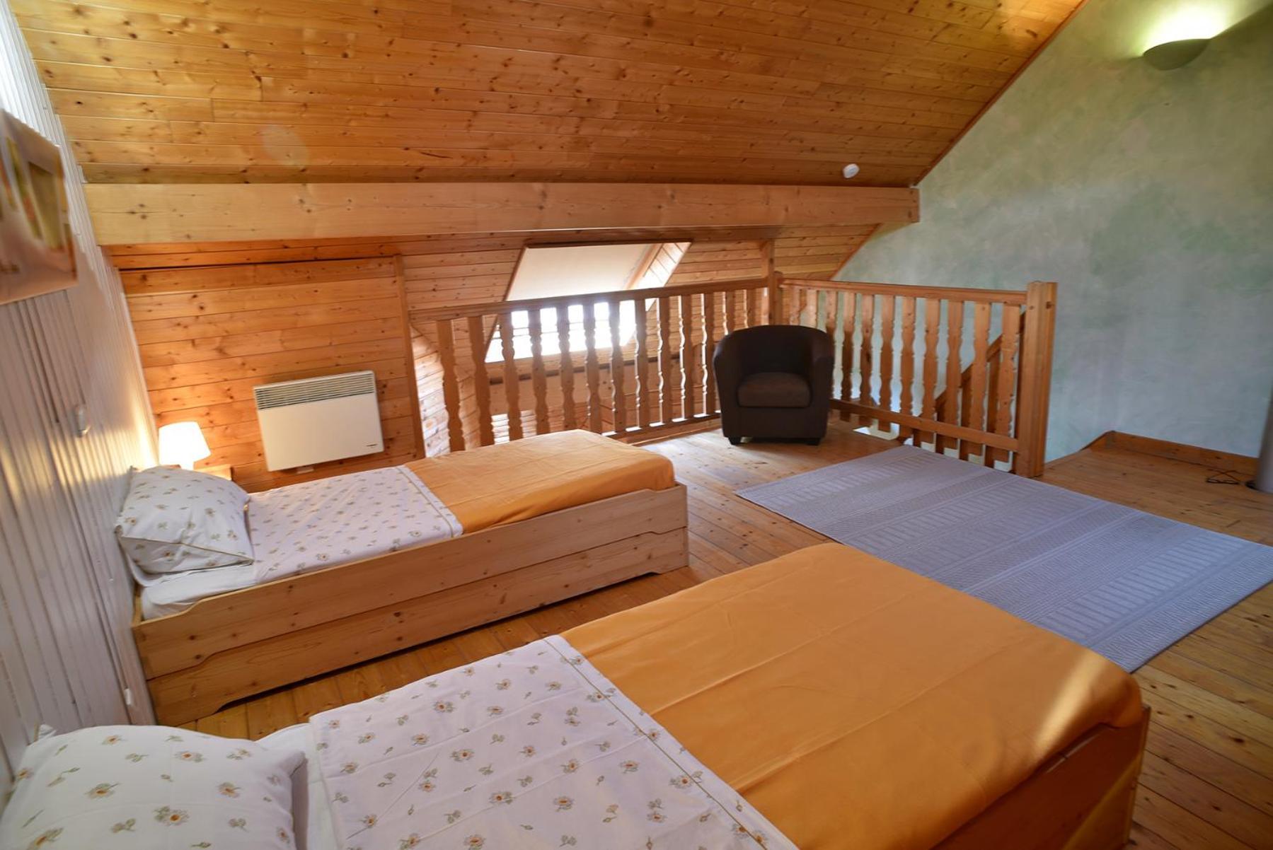Gite Le Douglas, Vignoble Et Reculees Du Jura - Avec Sauna Lavigny Luaran gambar